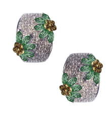 Daisy Bouquet Button Earrings